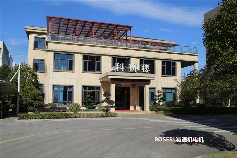 1690183928292822.jpg 齒輪減速電機(jī)一體機(jī)